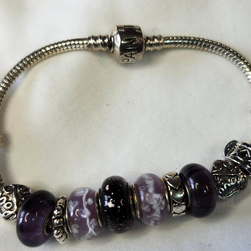 Pandora bracelet stunning